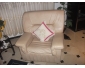 salon simili cuir 5 pl + table + les coussin 3
