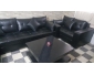 A Vendre Salon noir Chic + table basse en très bon état et très peu ut 3